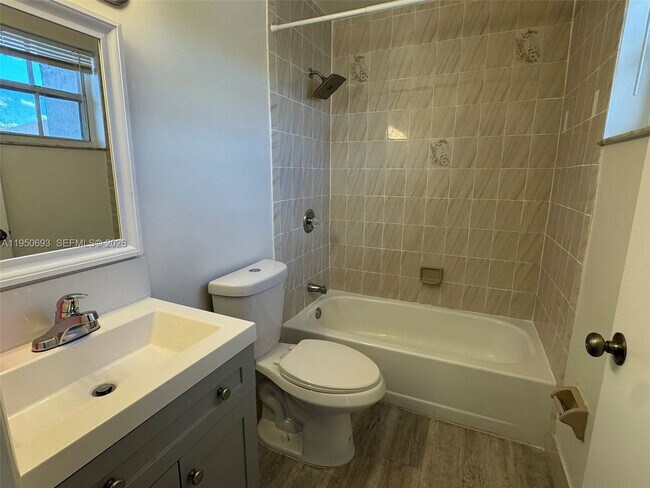 Building Photo - 6255 SW 129th Pl