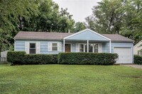 Building Photo - 9006 E 74th St