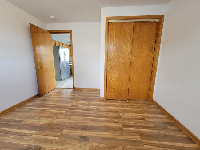 Building Photo - 2306 N 75th Ave