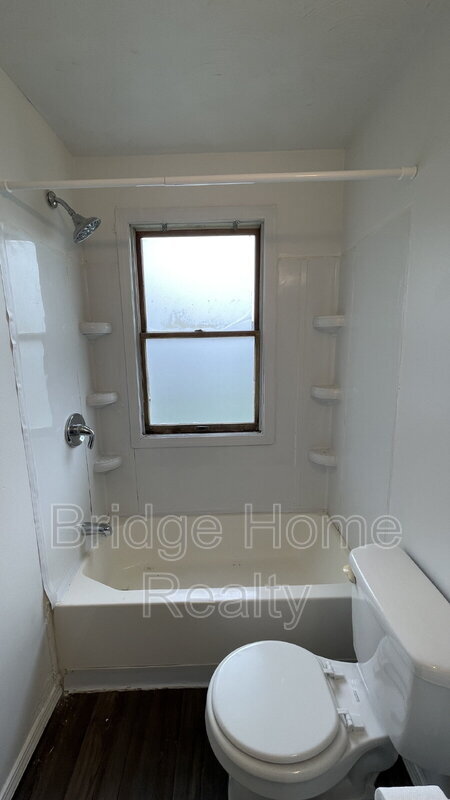 Building Photo - 62 Whiteman Ave