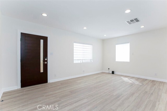 Building Photo - 10955 Burnet Ave