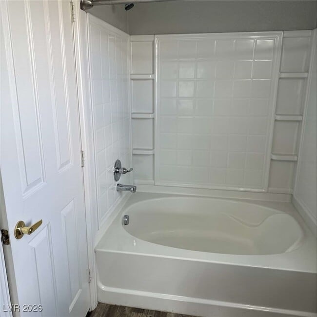 Building Photo - 5514 Big Red Ct