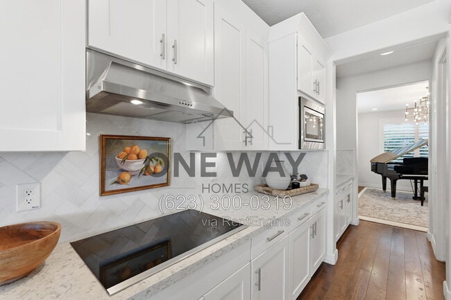 Building Photo - 5102 S Tatum Ln
