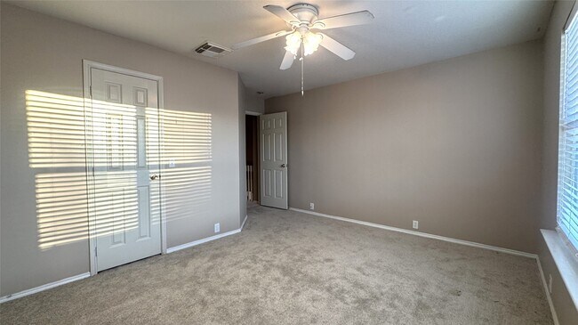 Building Photo - 4835 Windy Bluff Ct