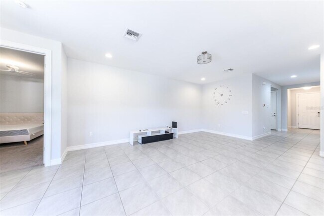 Building Photo - 24456 Riverfront Dr