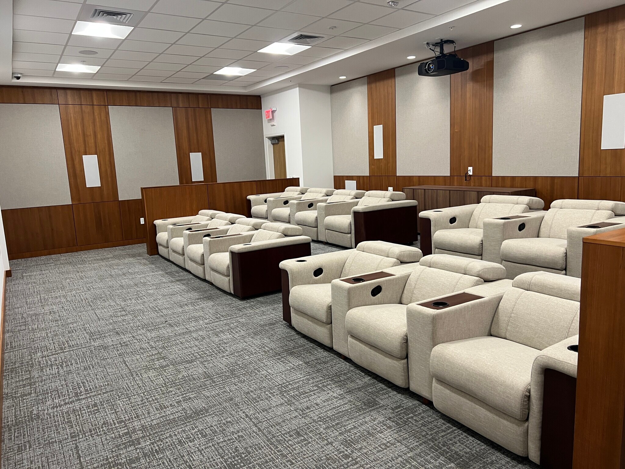 Theater - 1515 Liona St