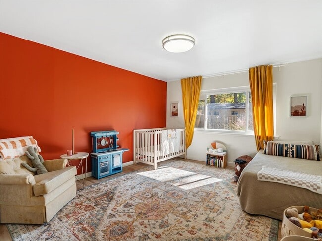 Building Photo - 2924 Santa Rosa Dr