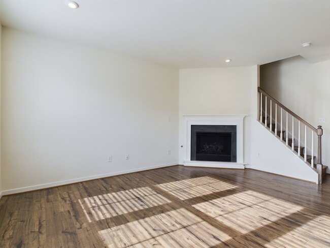 Building Photo - 6127 Buntline Ln