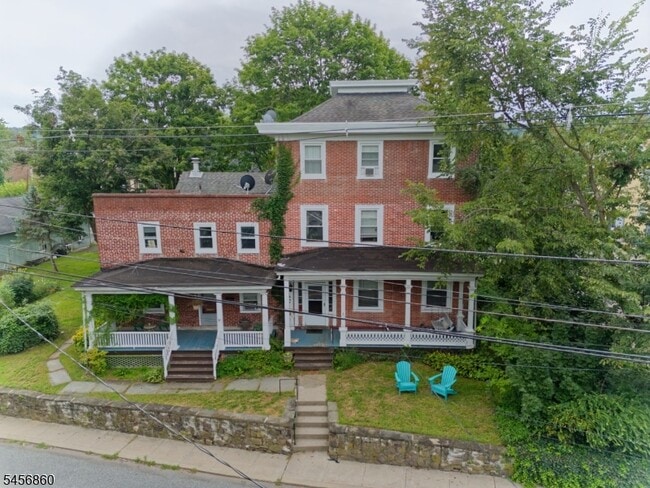 Building Photo - 8 Trenton Ave