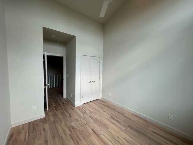 Building Photo - Amazing New Construction North Nashville!