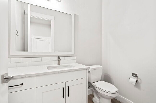 Building Photo - 10692 W Bell Fountain Dr