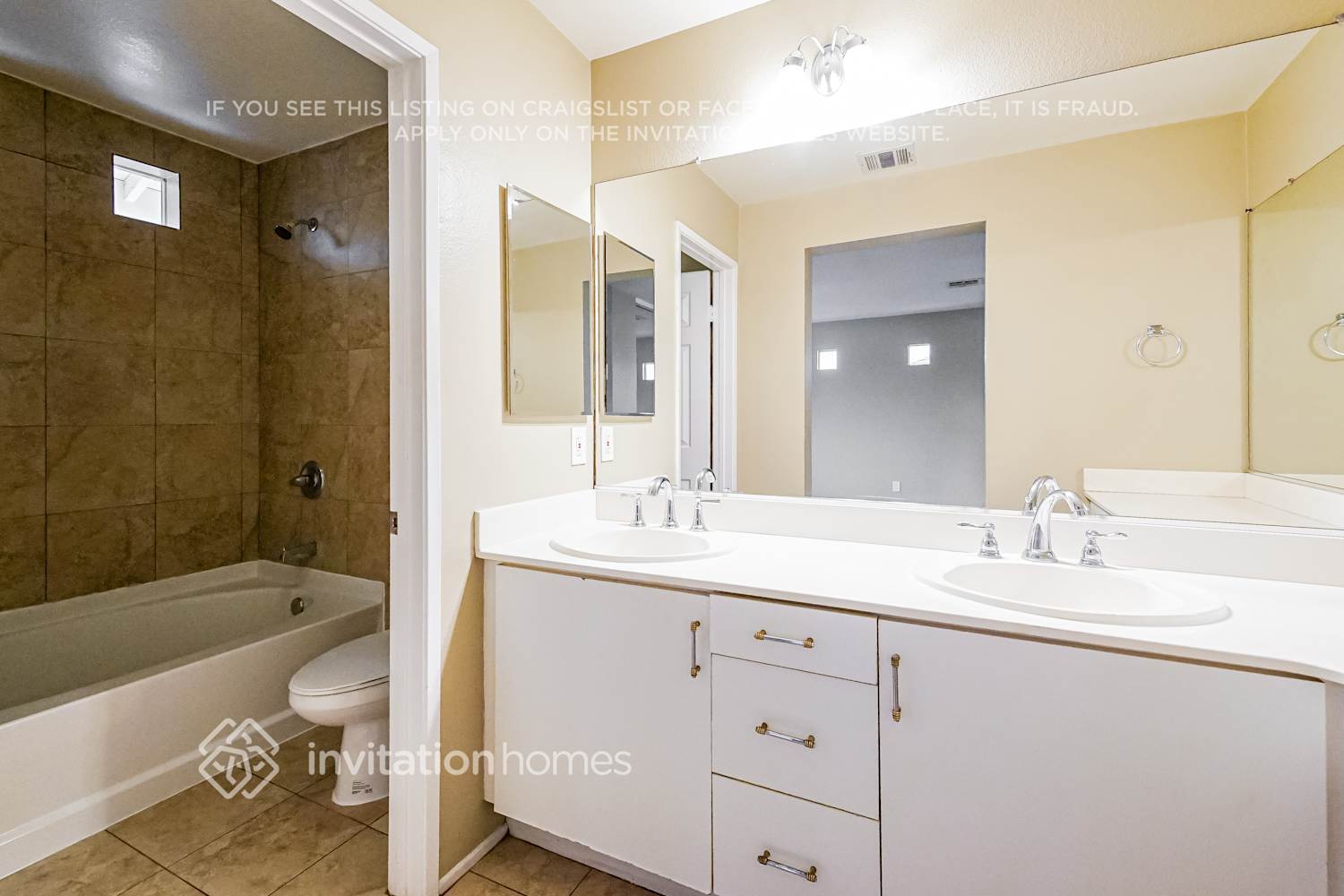 Building Photo - 7215 Blossom Ct