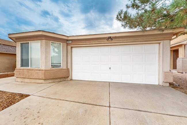 Building Photo - 9000 Violet Orchid Tr SW