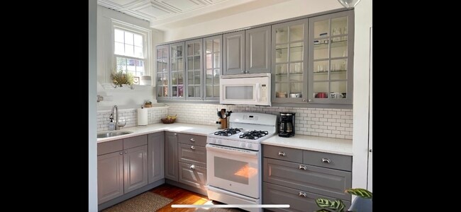 Building Photo - 4271 Fergus St