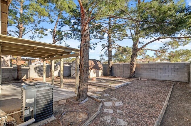 Building Photo - 8504 Manalang Rd