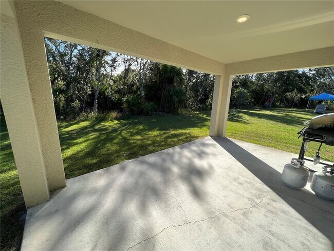 Building Photo - 3936 Basket St