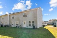 Building Photo - 408 Anna St