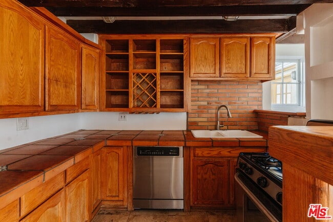 Building Photo - 8186 Gould Ave