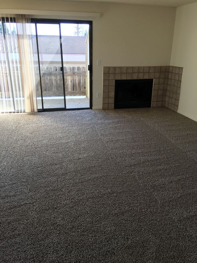 Building Photo - 2 B/D 1 B/A  in Marysville - COMING SOON! ...