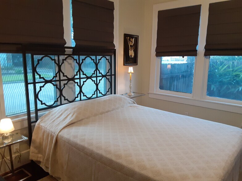 Building Photo - 4101 Dallas St