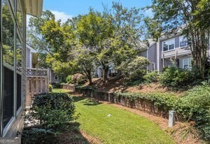Building Photo - 58 Hammock Pl SE