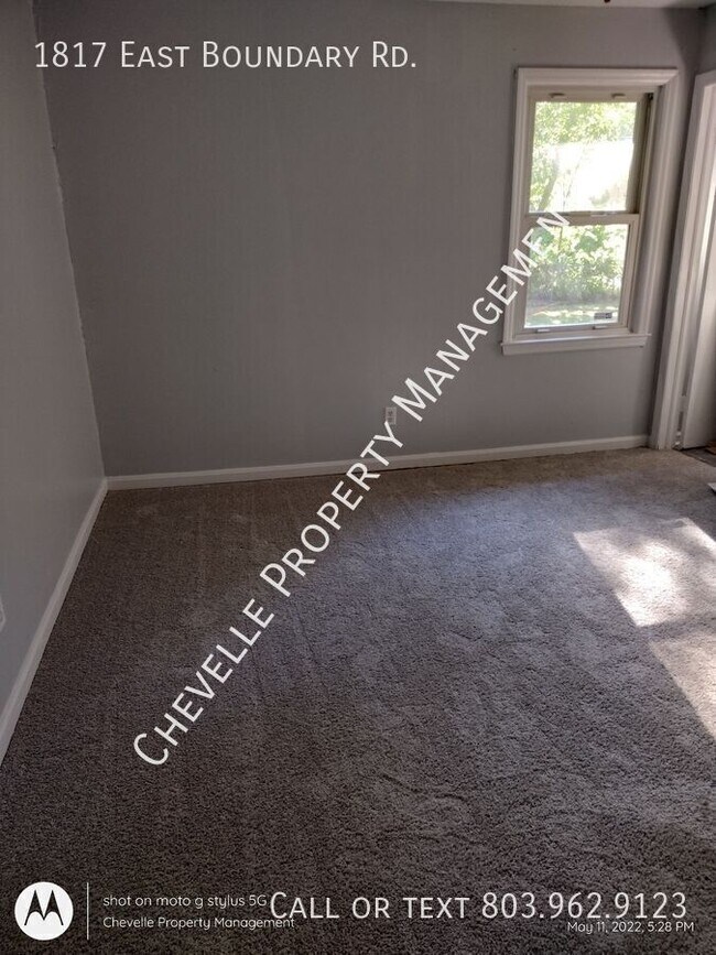 Building Photo - 1817 E Boundary Rd