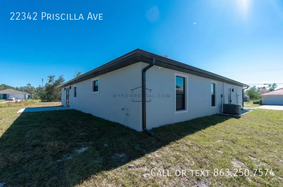 Building Photo - 22342 Priscilla Ave