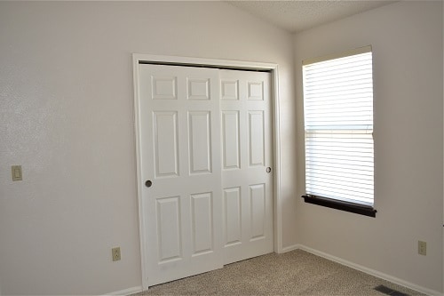 Building Photo - 6283 Yank Ct