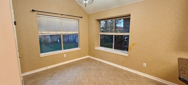 Building Photo - 10203 Ripple Lake Dr