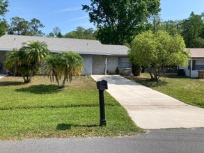 Building Photo - 2 Bedrooms/2Baths