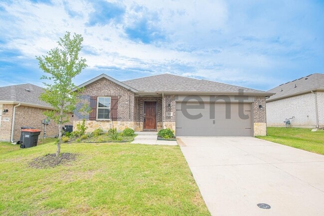 Building Photo - 3412 Riverlawn Dr