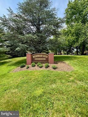 Building Photo - 5050 W Brigantine Ct