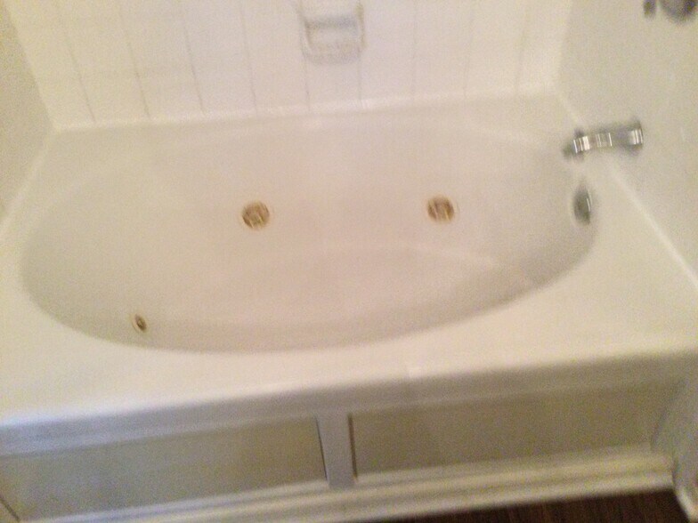 Building Photo - 5589 Hunters Bend Ln