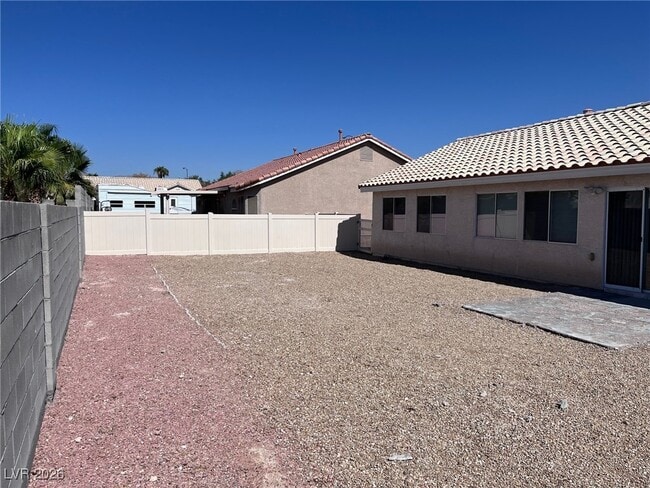 Building Photo - 5123 Topaz Sand St