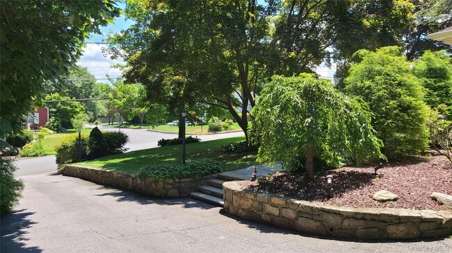 Building Photo - 60 Havilands Ln