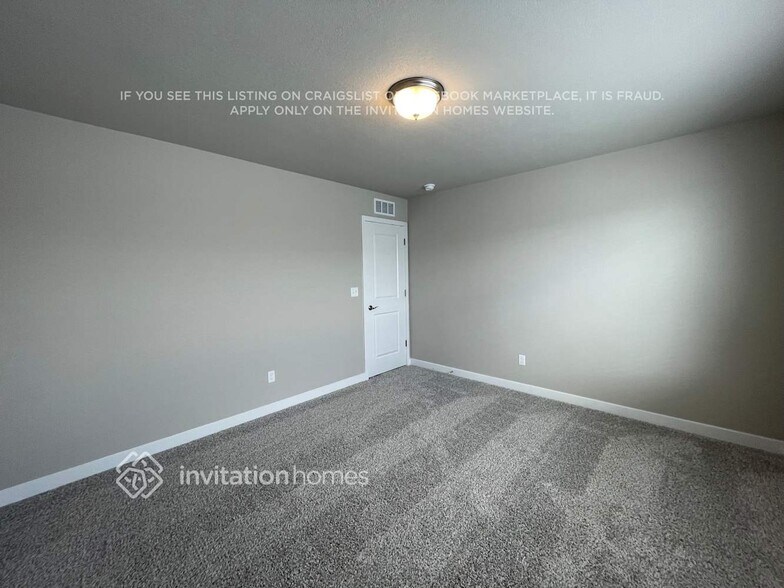 Building Photo - 13583 Arriba Dr