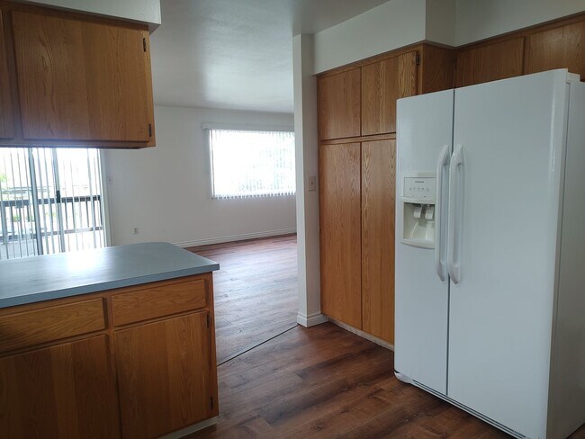 Building Photo - 1439 Terrace Dr