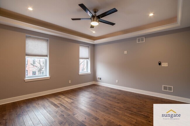 Building Photo - 1125 S Clinton St