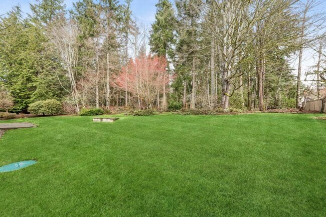 Building Photo - 4 bedroom in Redmond WA 98053