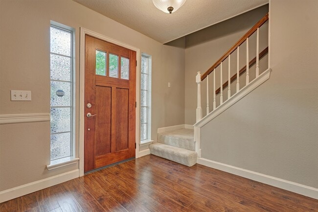 Building Photo - 170 N Dreamweaver Cir