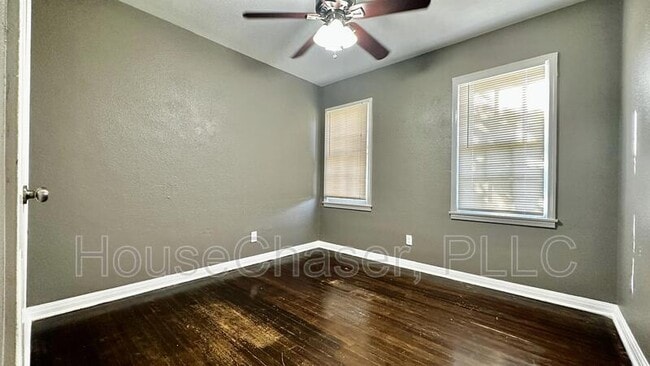 Building Photo - 3414 27th St