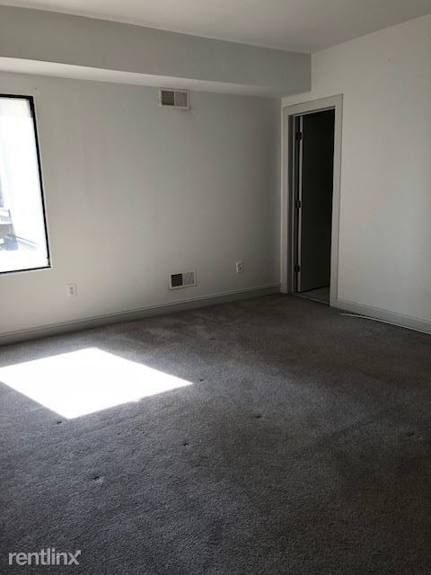 Building Photo - 2 br, 2 bath Apartment - 142 Steuben St 504