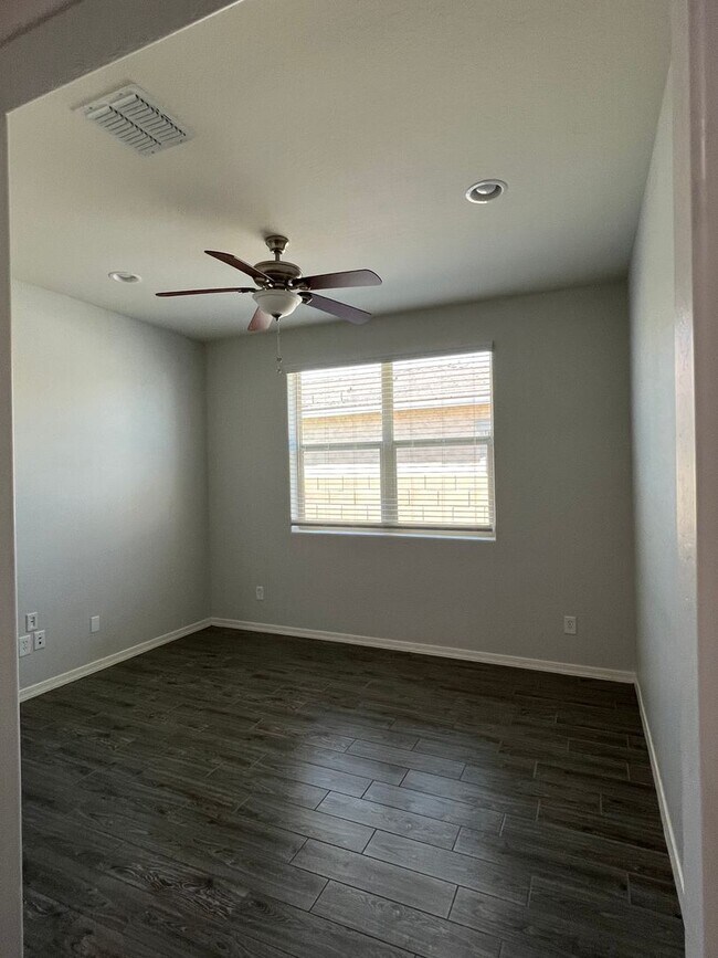 Building Photo - 2019 Build in Gated East Mark Community