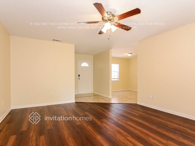 Building Photo - 5205 Garner Pl