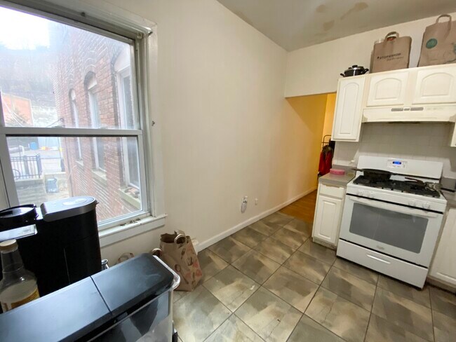 Building Photo - 38 S Huntington Ave