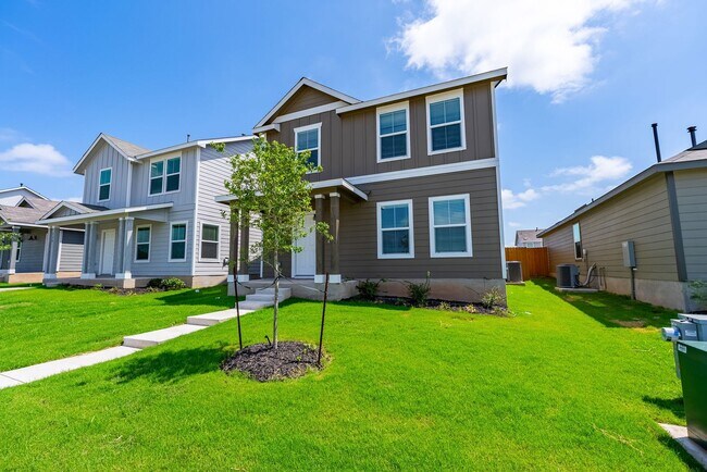 Building Photo - Brand New Modern Home with Included Applia...