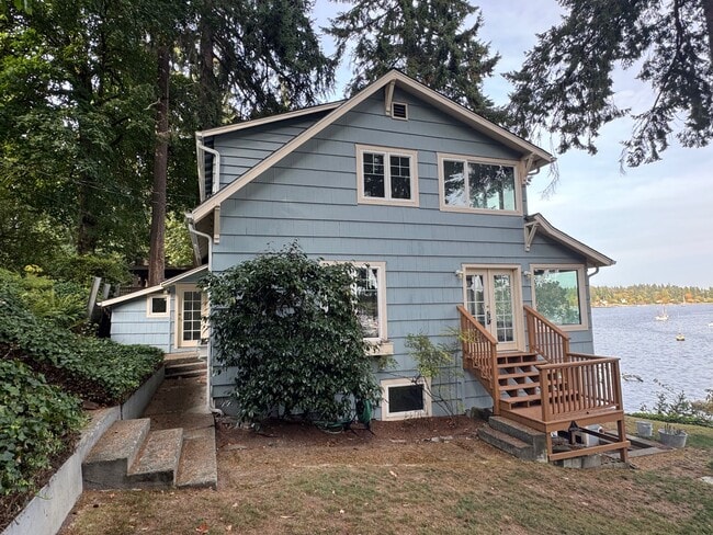 Building Photo - 23214 Vashon Hwy SW