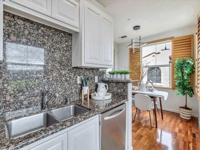 Building Photo - 3275 Dublin Blvd