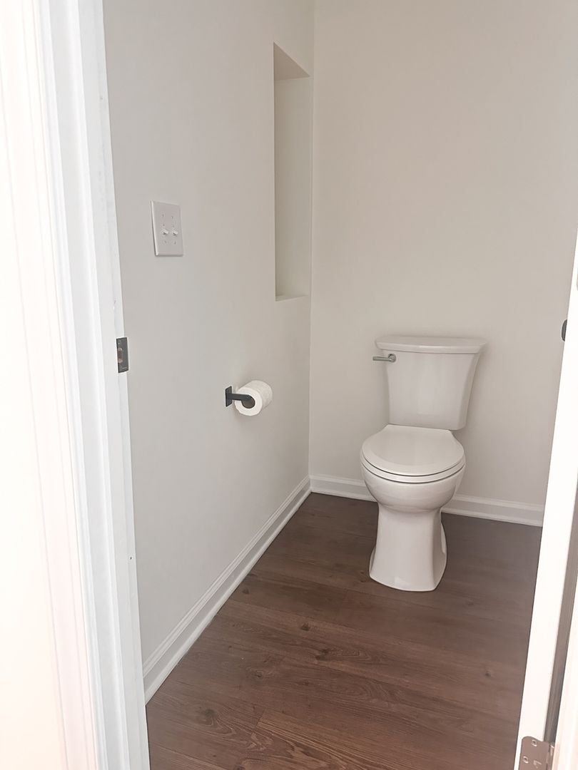 Building Photo - 3851 Longmore Ln