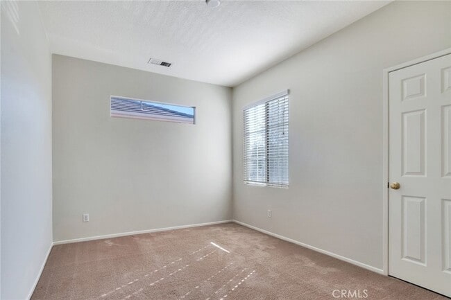 Building Photo - 4543 Riverscape Dr
